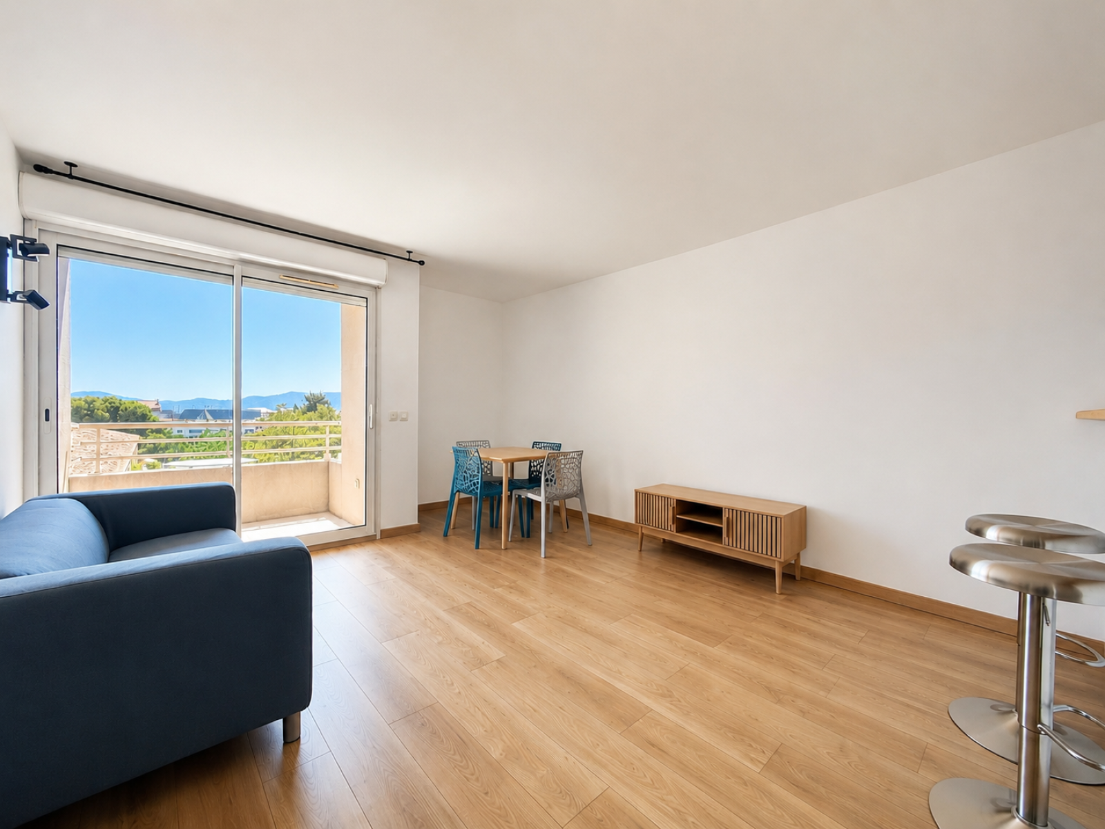 Flat Rue Chape in Marseille