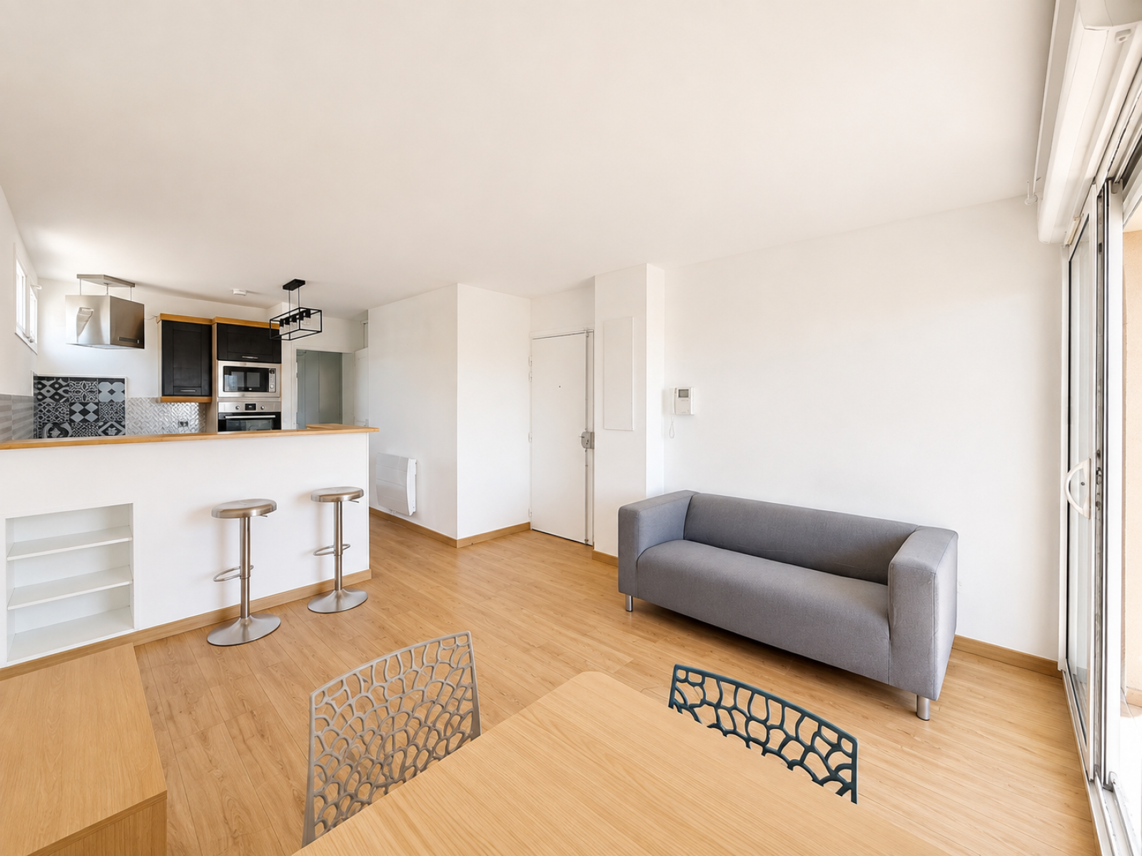 Flat Rue Chape in Marseille
