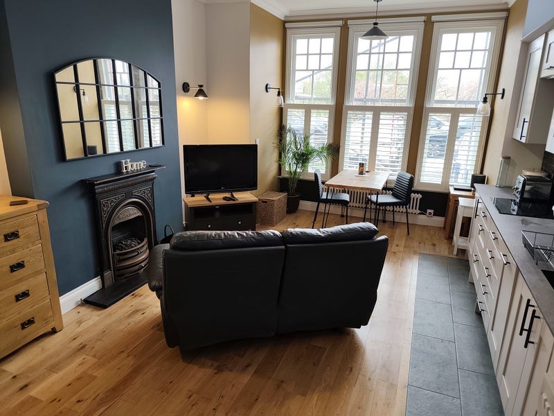 Flat Chalsey Road in Greater London