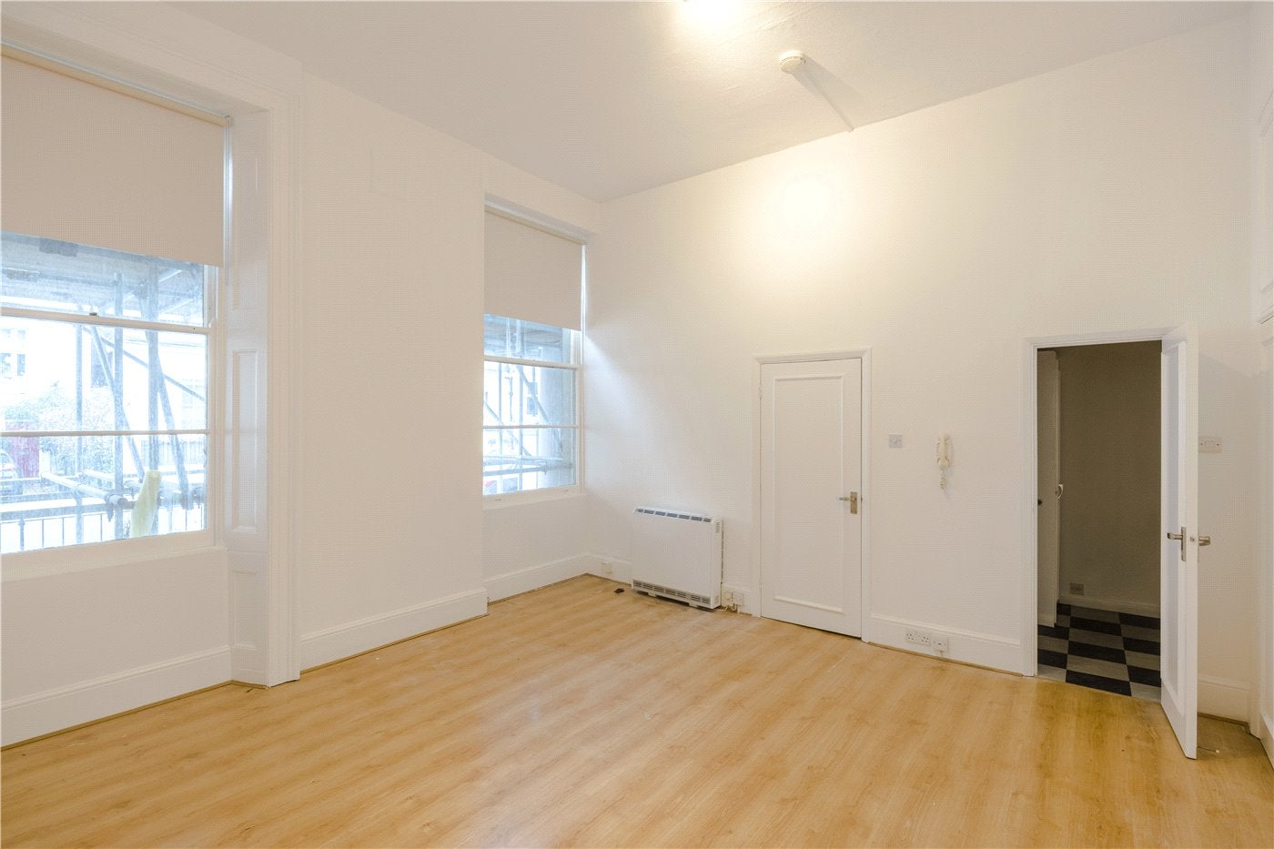 Flat Craven Hill in City of Westminster