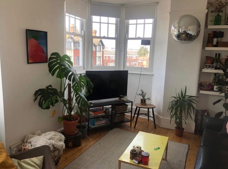 Room Laura Place in Greater London