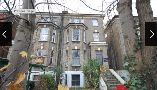 Flat Lee High Road in Greater London