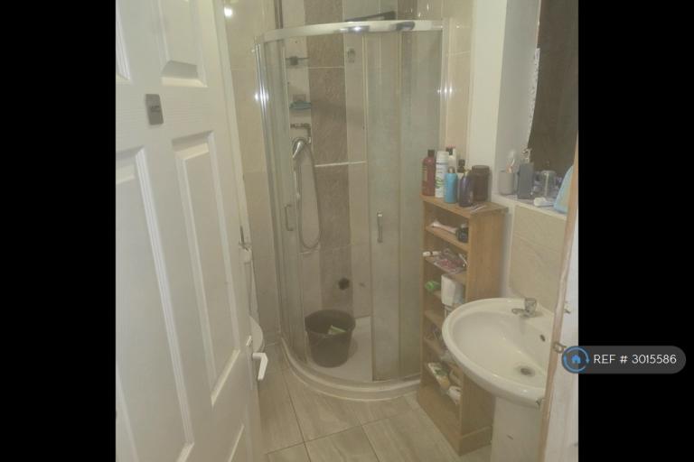 Room CHS/78/1 in Chesham