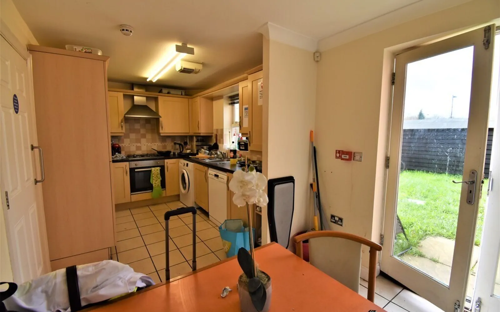 Room Cavell Drive in East Hertfordshire