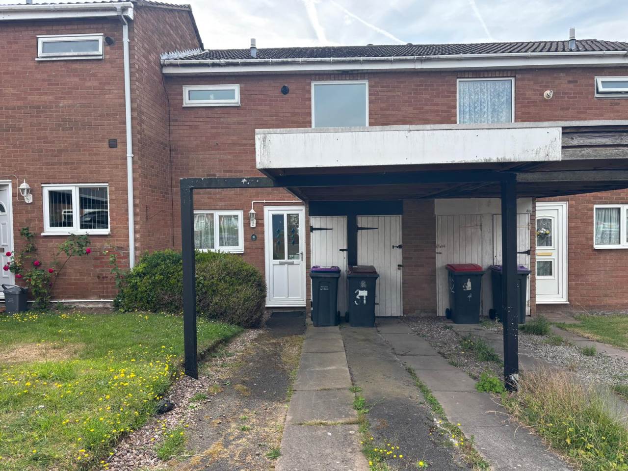 House Mount Pleasant Drive in Dawley