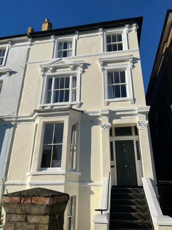 Room Tudor Road in Greater London