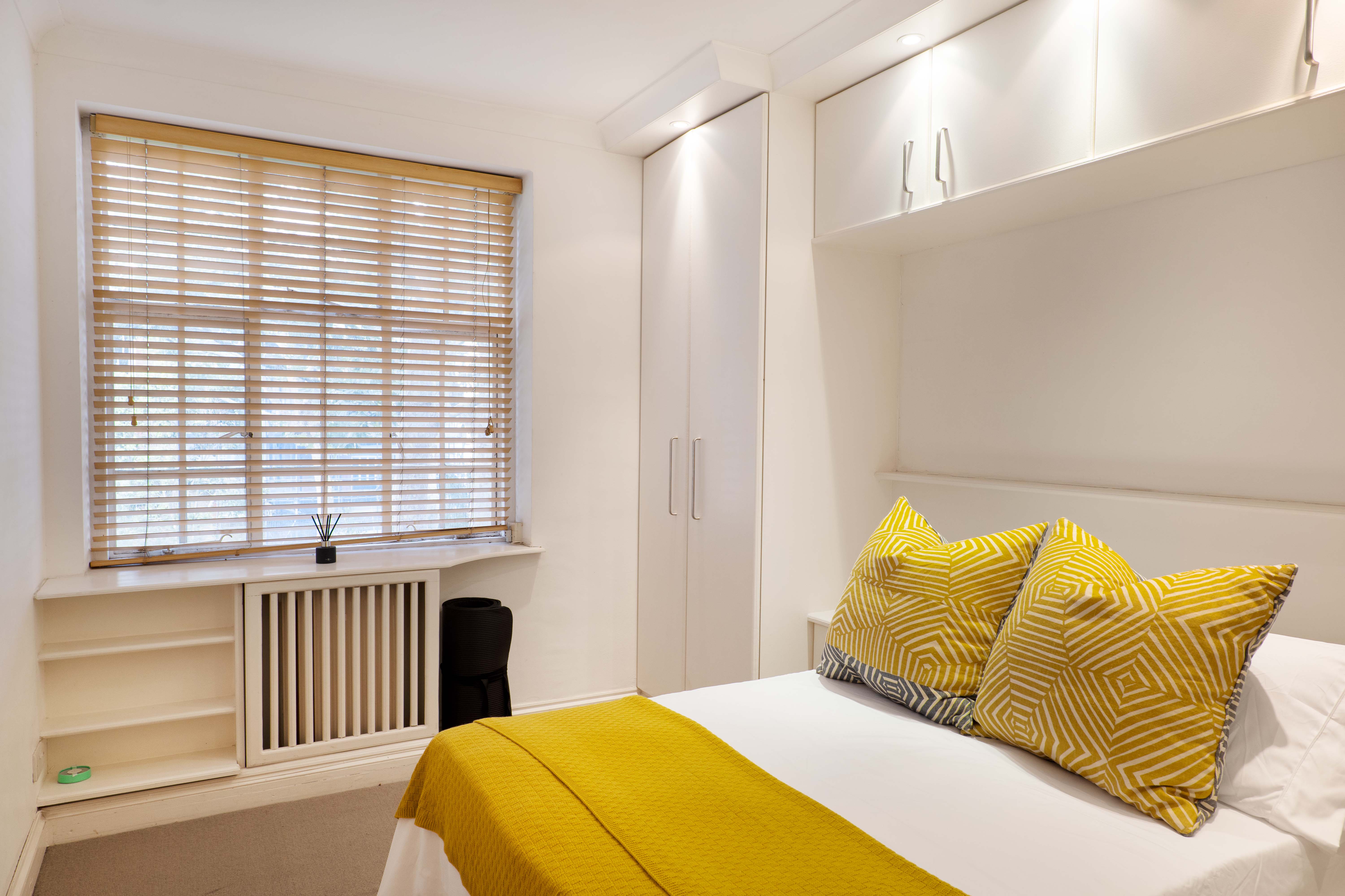 Flat Drayton Gardens in Greater London