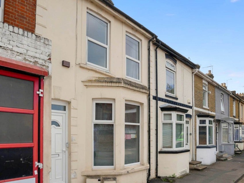 Flat Green Street in Gillingham