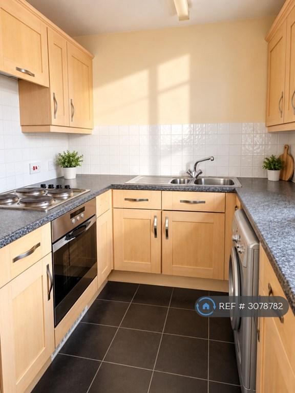 Flat Pennant Court in Wolverhampton