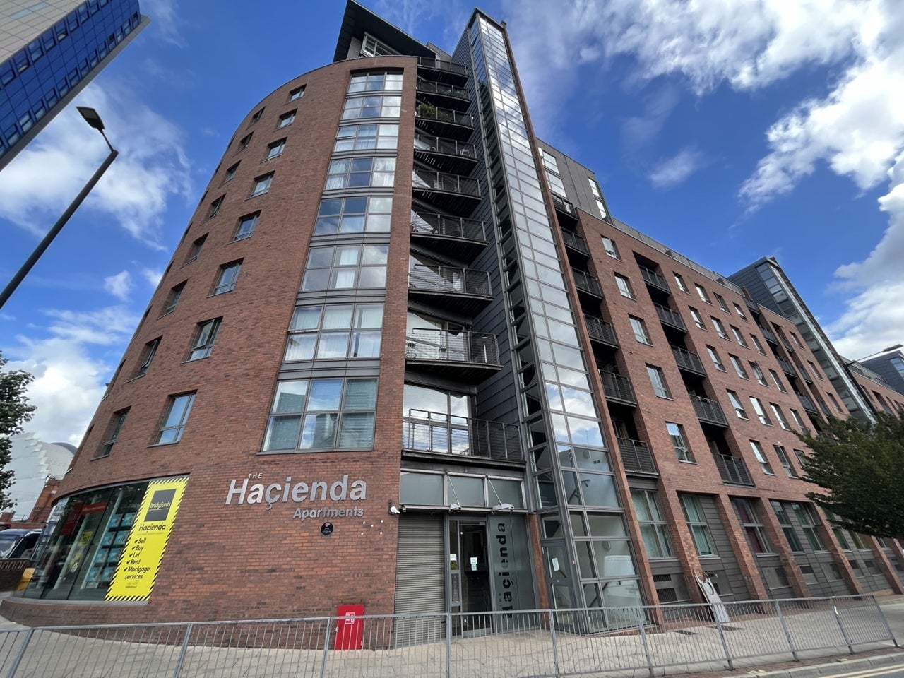 Flat Whitworth Street West in Manchester