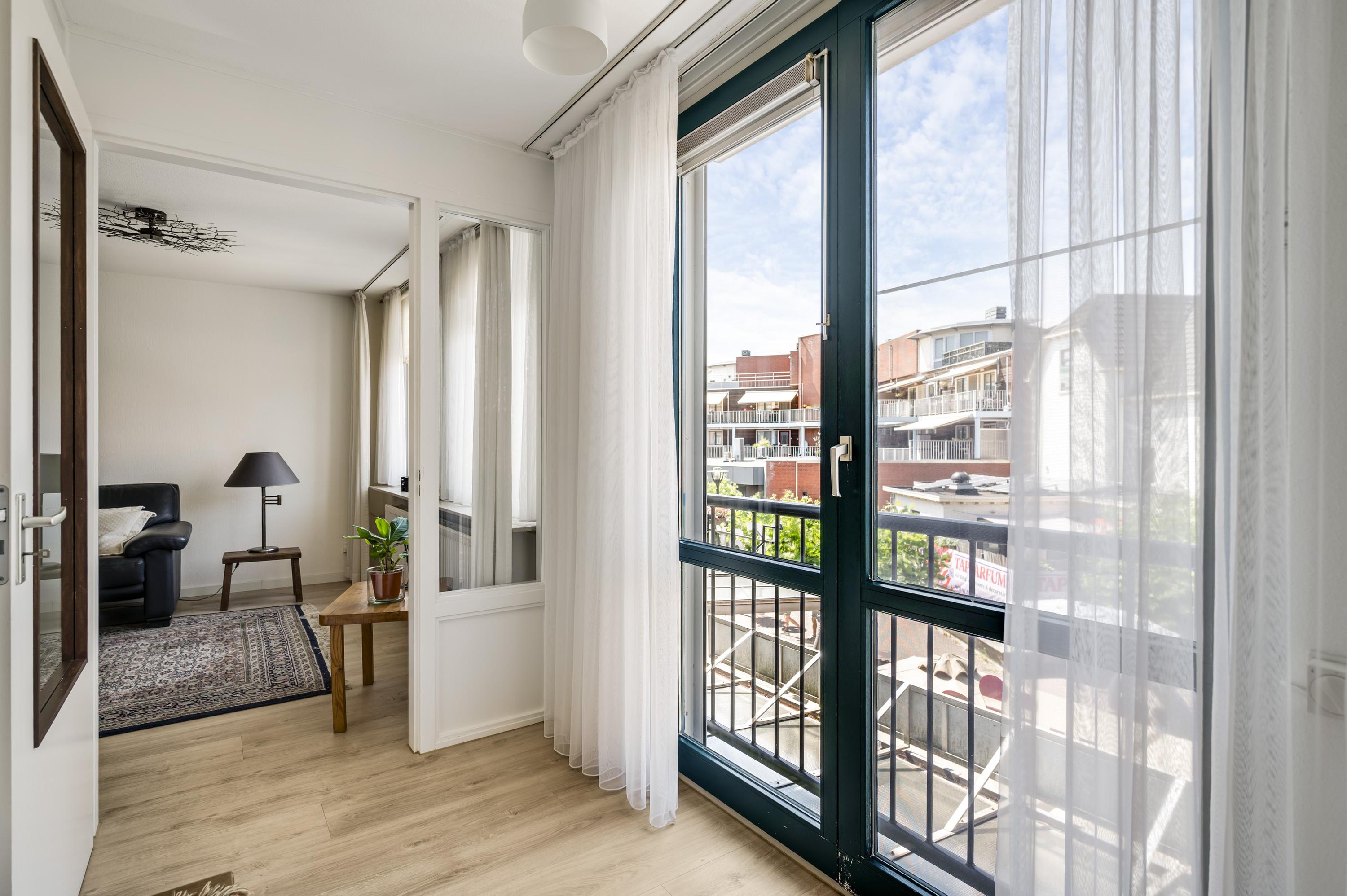 Appartement te koop: Eduard van Wegbergplein 14, Heythuysen