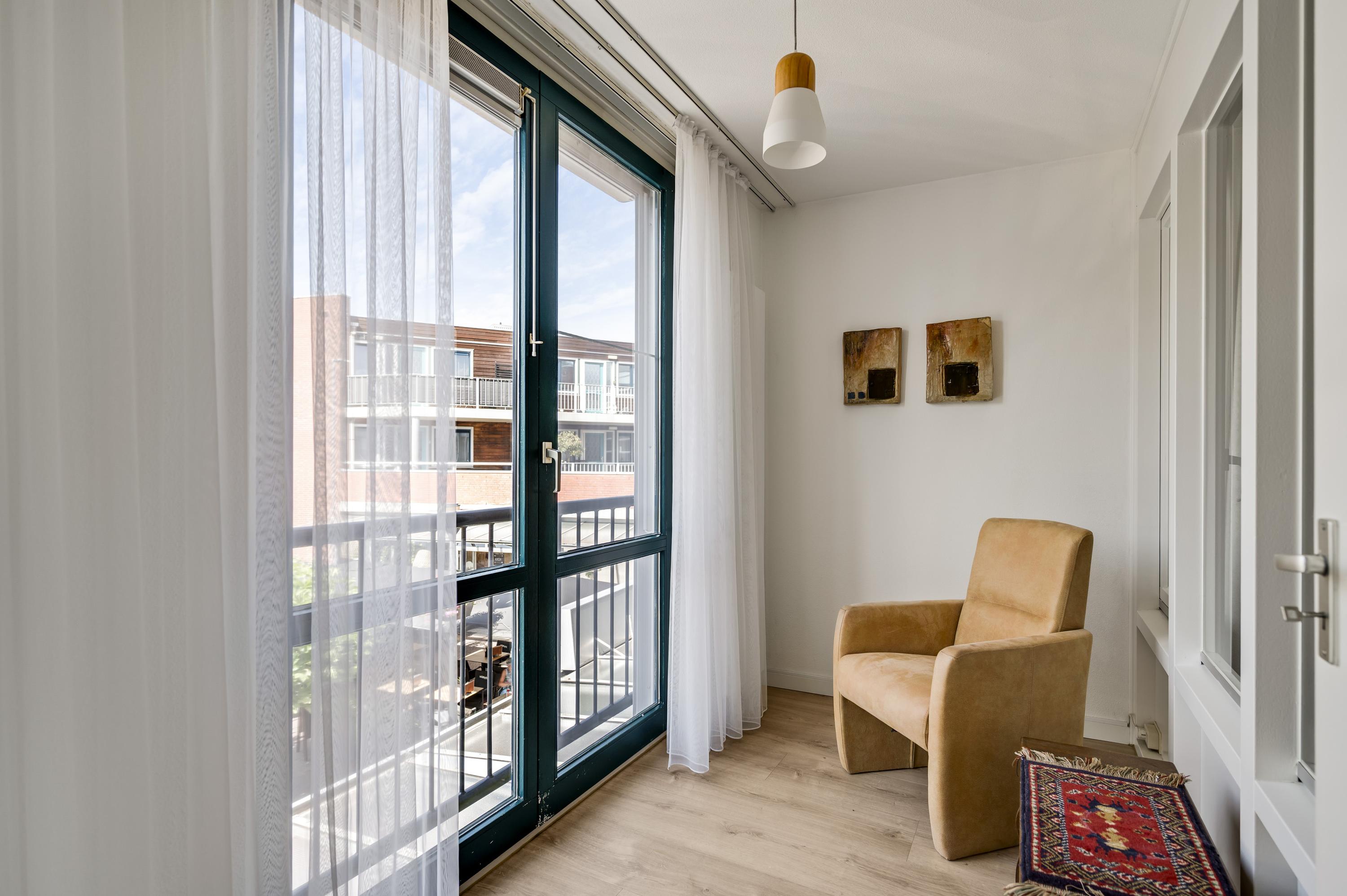 Appartement te koop: Eduard van Wegbergplein 14, Heythuysen