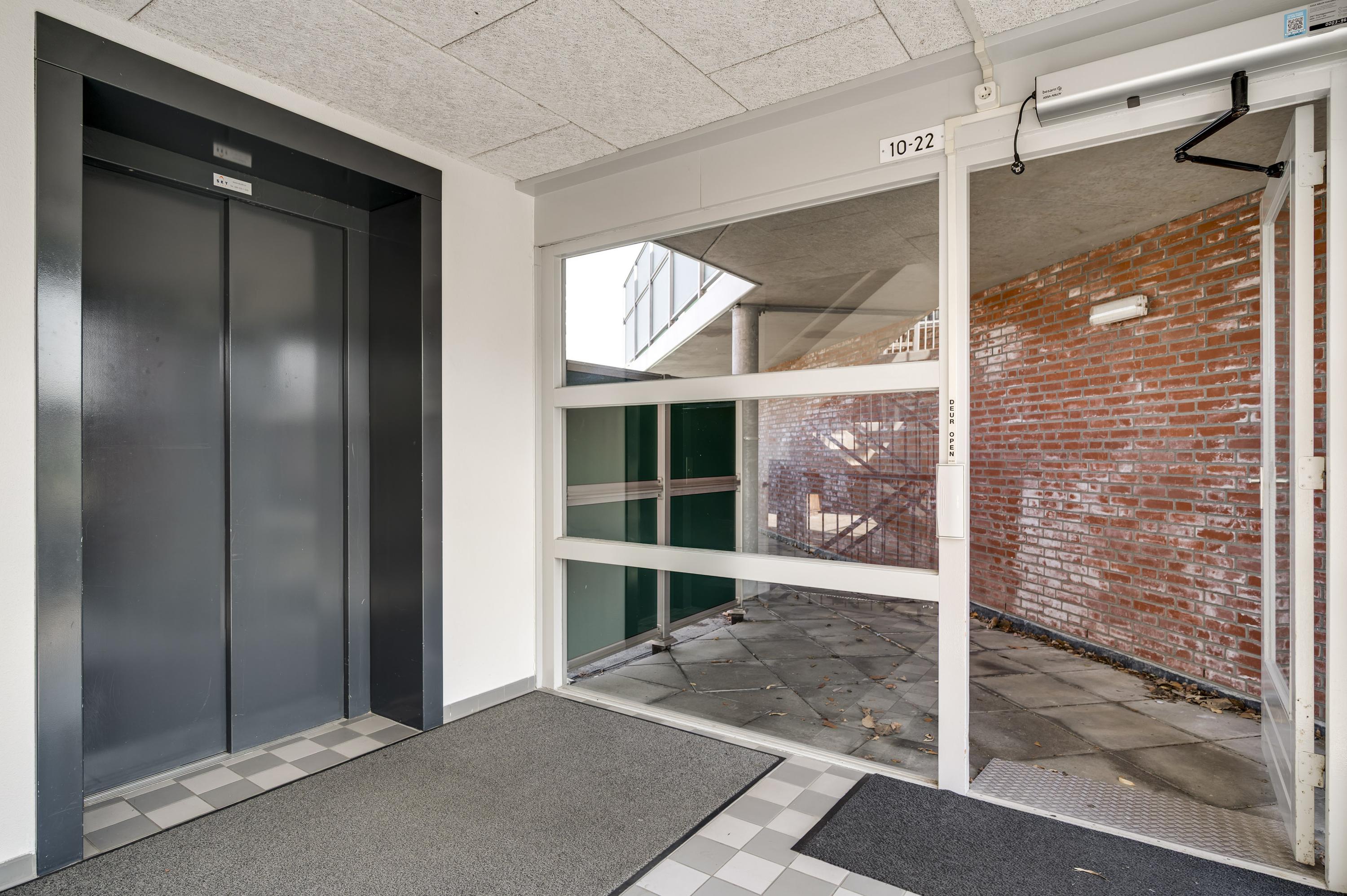 Appartement te koop: Eduard van Wegbergplein 14, Heythuysen