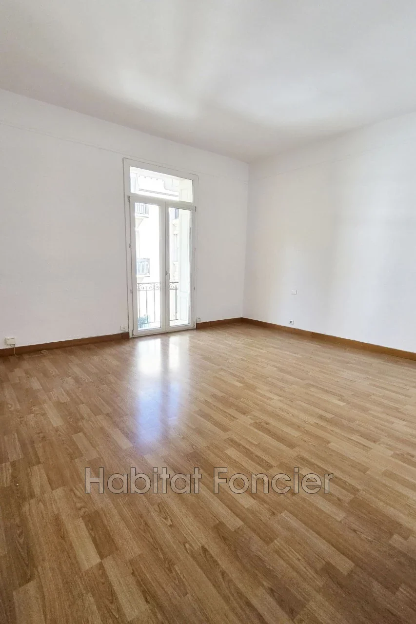 Flat Boulevard Georges Clemenceau in Perpignan