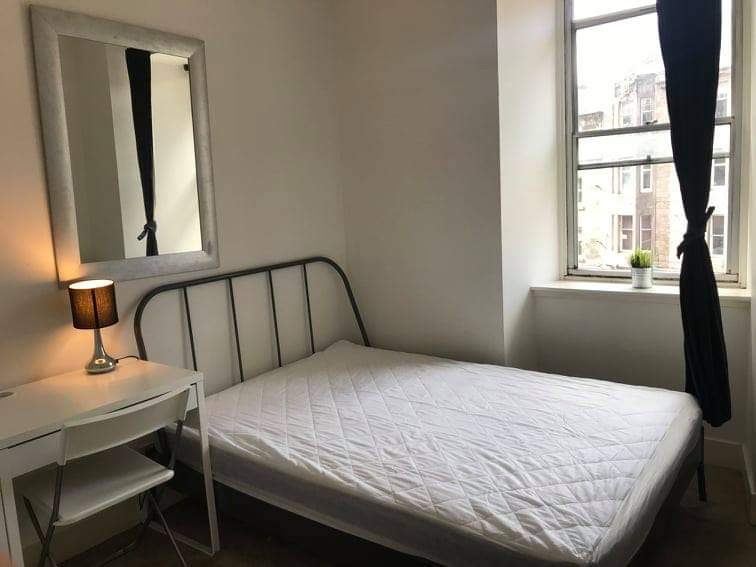 Flat Murieston Lane in City of Edinburgh