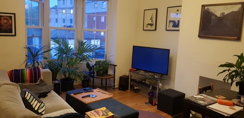 Room New Park Road in Greater London
