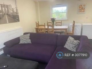Flat Baxter Court in Royal Leamington Spa