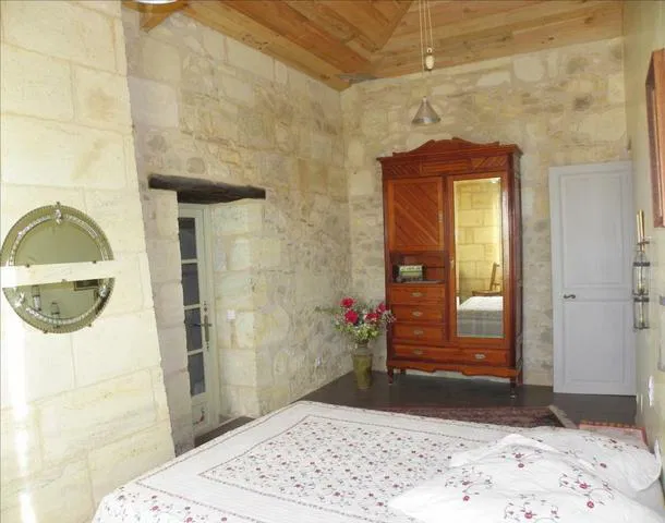 Room Avenue Saint Martin in Maransin