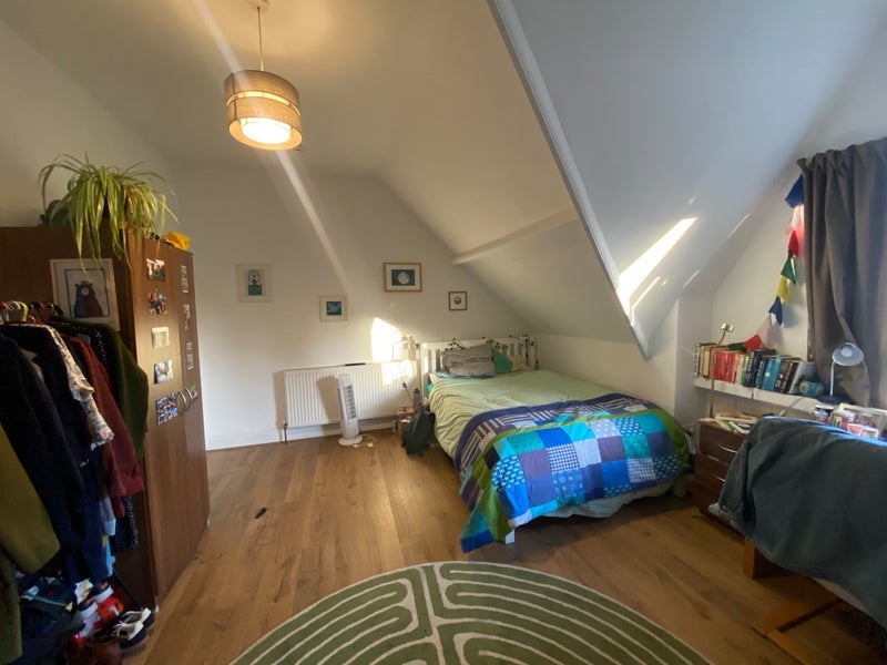 Room Caroline Road in Birmingham