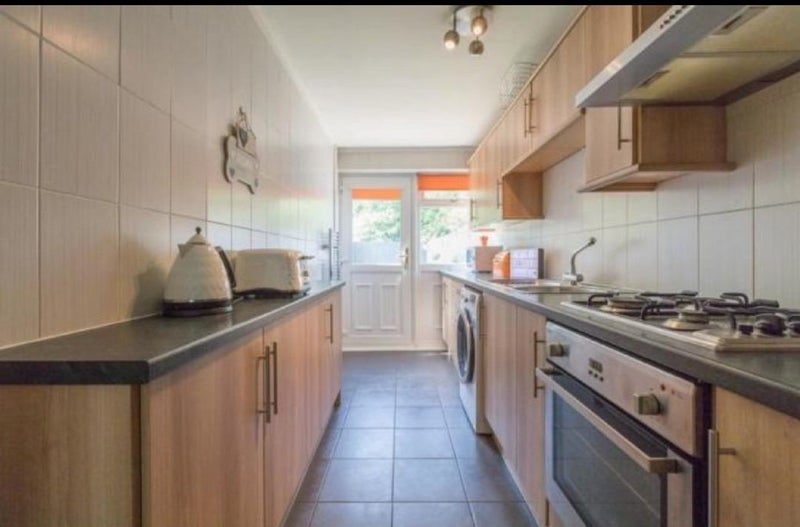Room Darroch Way in Cumbernauld