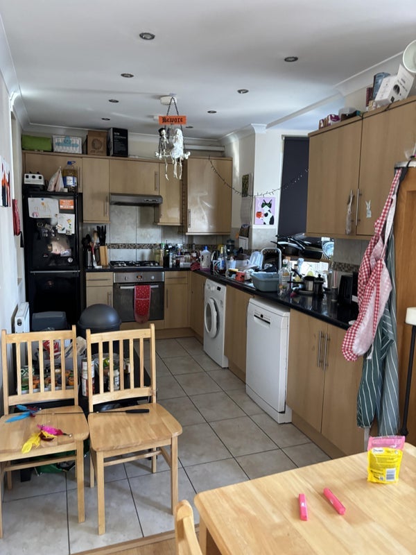 Room Williams Grove in Greater London