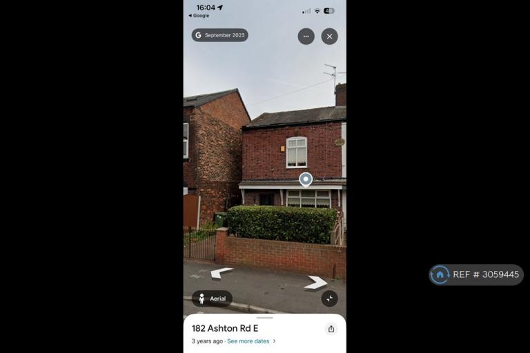 House Ashton Road East in Failsworth