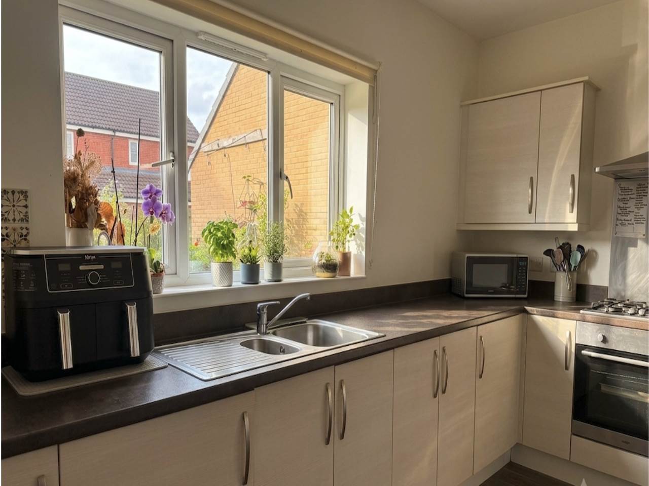 Flat Bounty Grove in Exeter