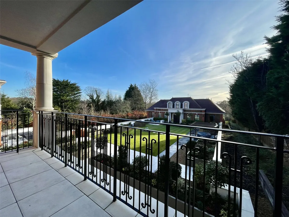 Flat Beech Hill in Greater London