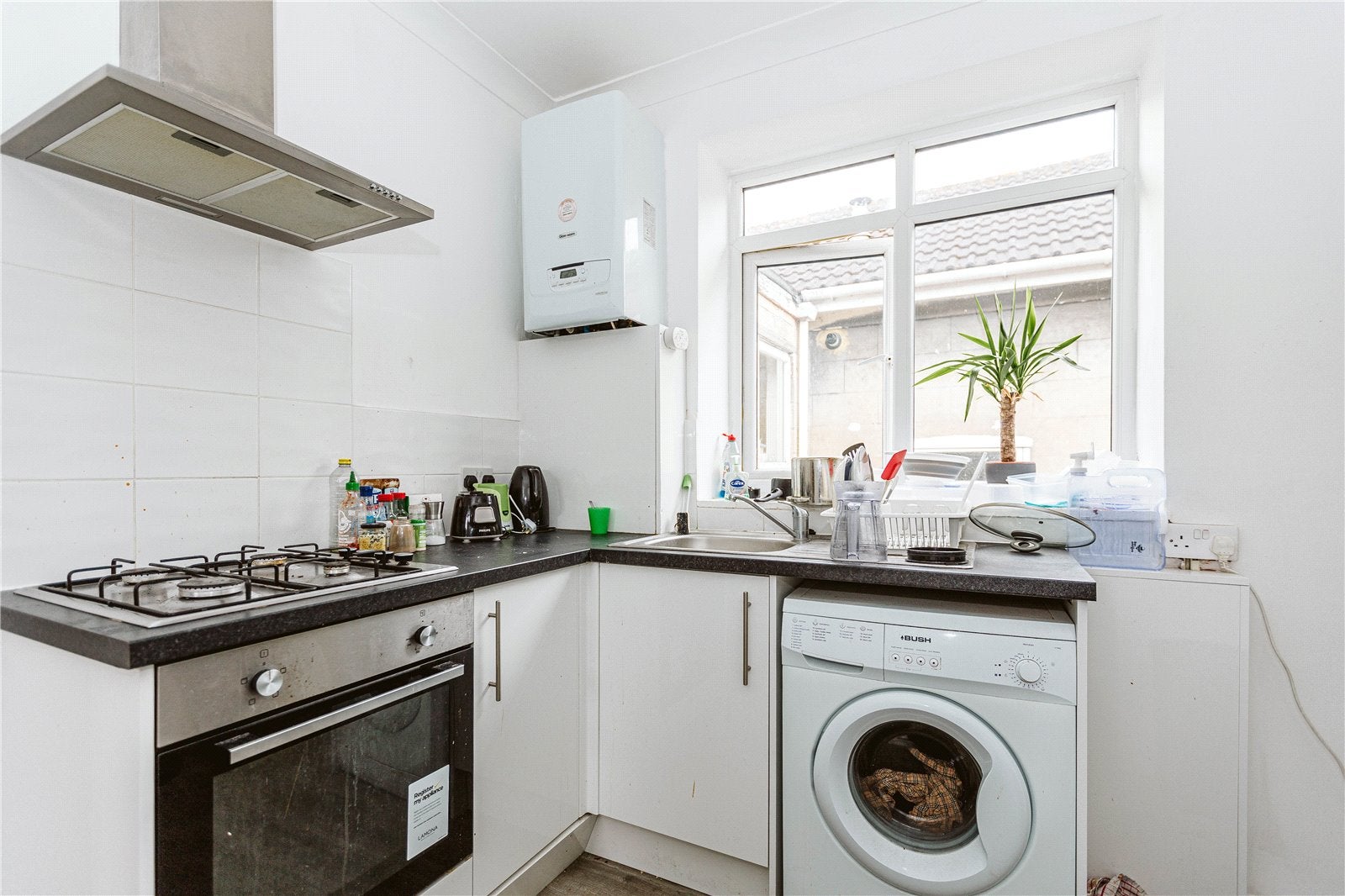 Flat Apsley Road in Bristol