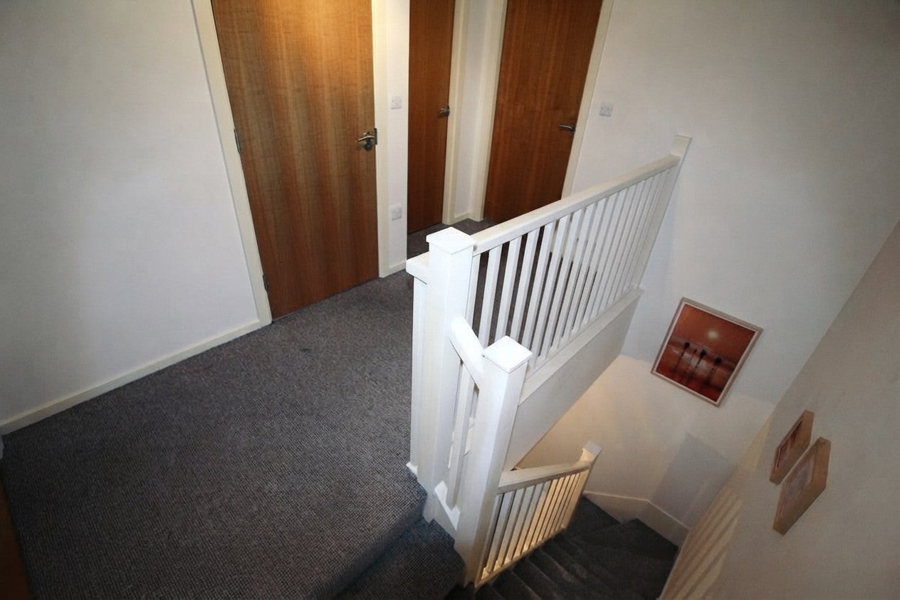 Flat Oldham Street in Liverpool