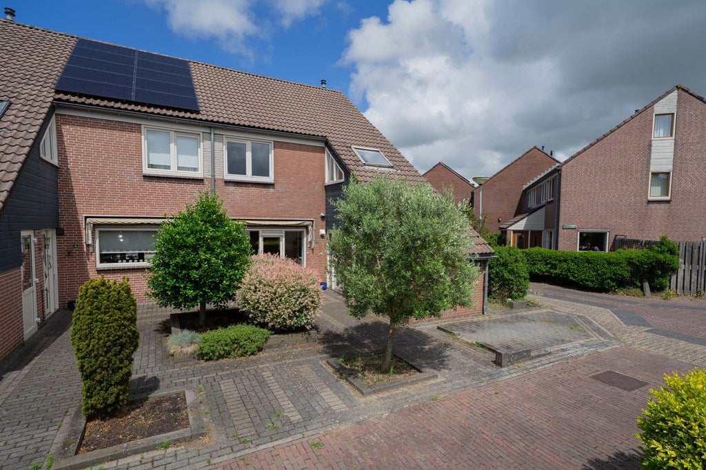 Huis Rodenburg 2 in Heemskerk