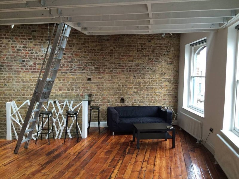 Flat Clerkenwell Green in Greater London