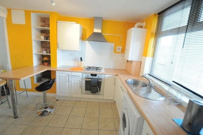 Room Seyssel Street in Greater London