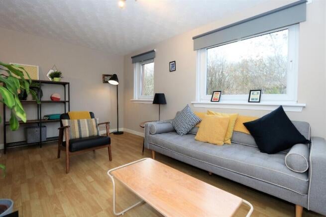 Flat Fortingall Place in Glasgow
