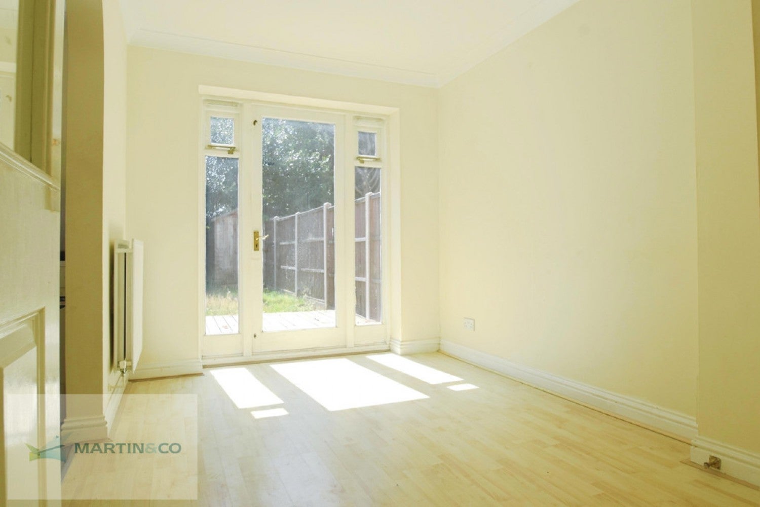 House Newhall Gardens in Walton-on-Thames