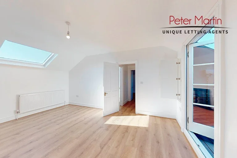Flat Portsdown Mews in Greater London