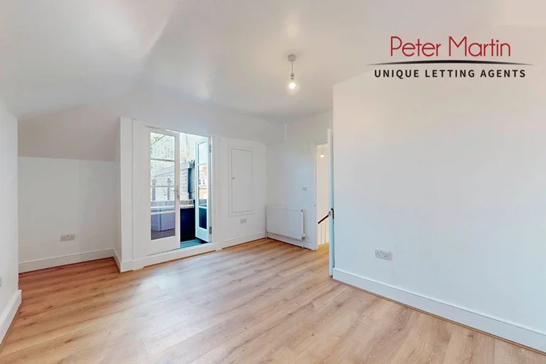 Flat Portsdown Mews in Greater London