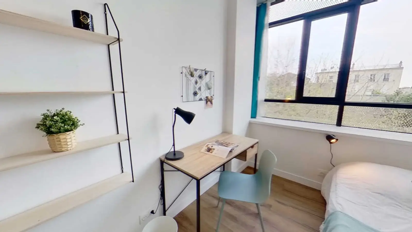 Chambre Avenue Sainte-Anne à Asnières-sur-Seine