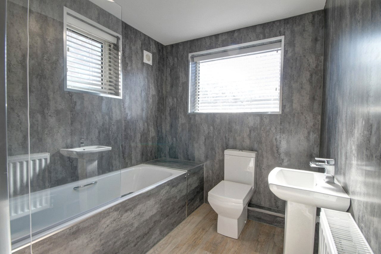 Flat Medomsley Road in Consett
