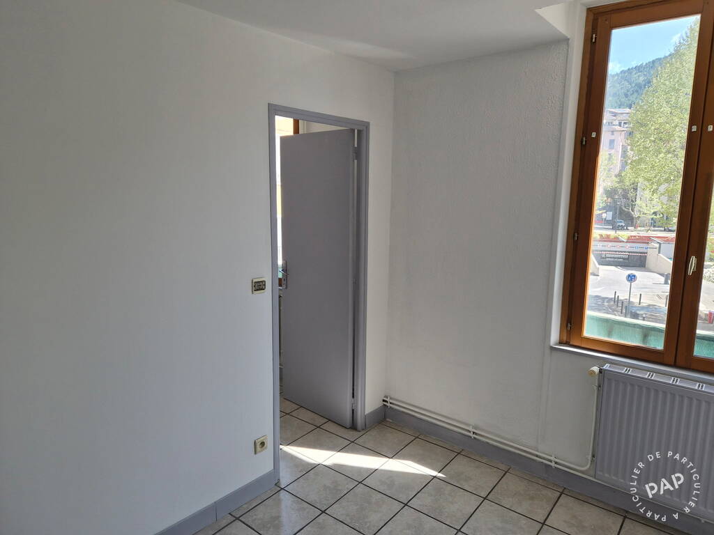 Flat Place des Cordeliers in Digne-les-Bains