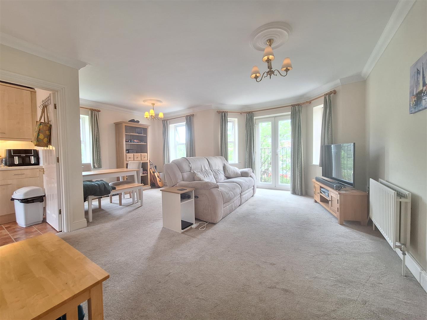 Flat Abbotsmead Place in Reading