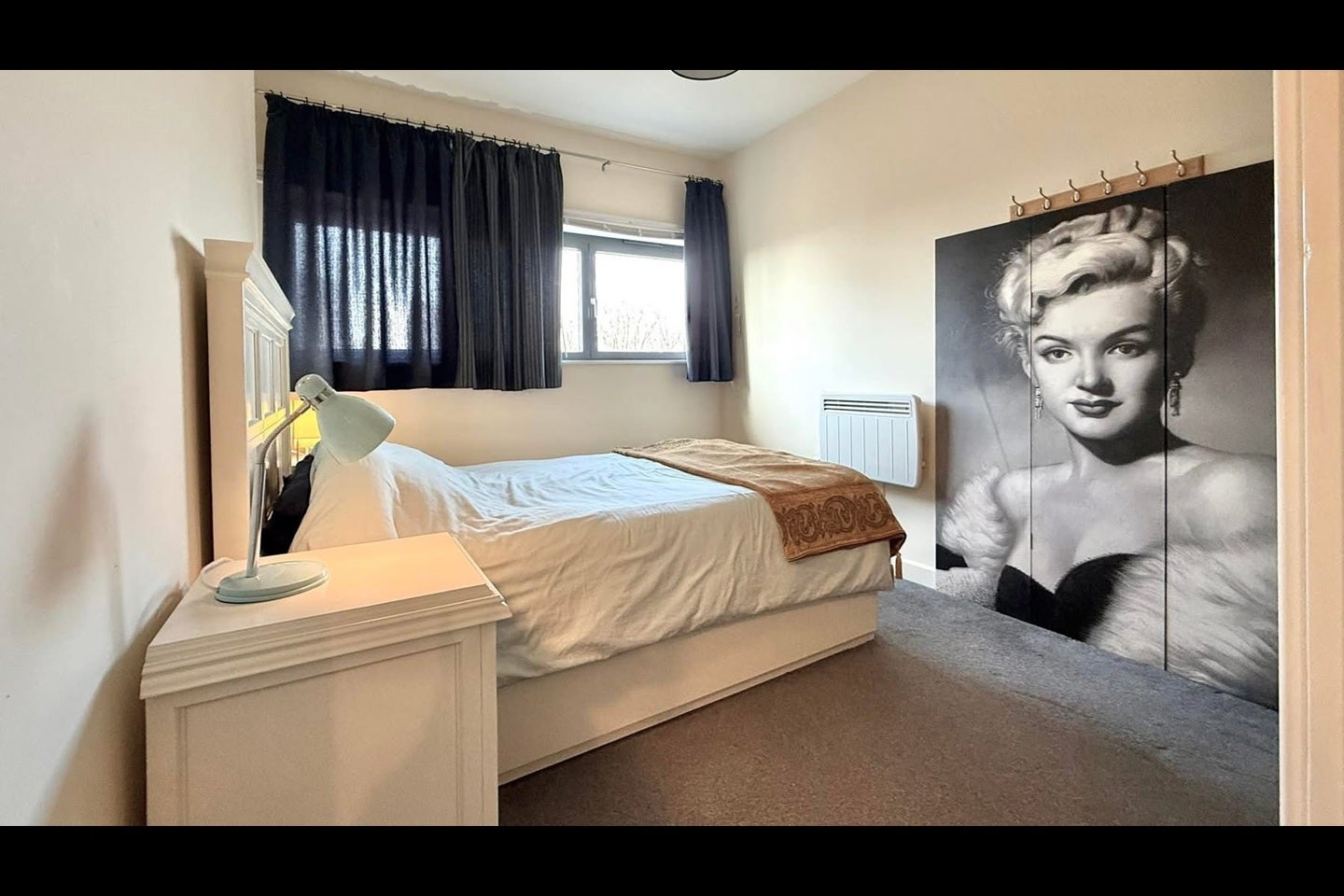 Flat Drayton Park in Greater London
