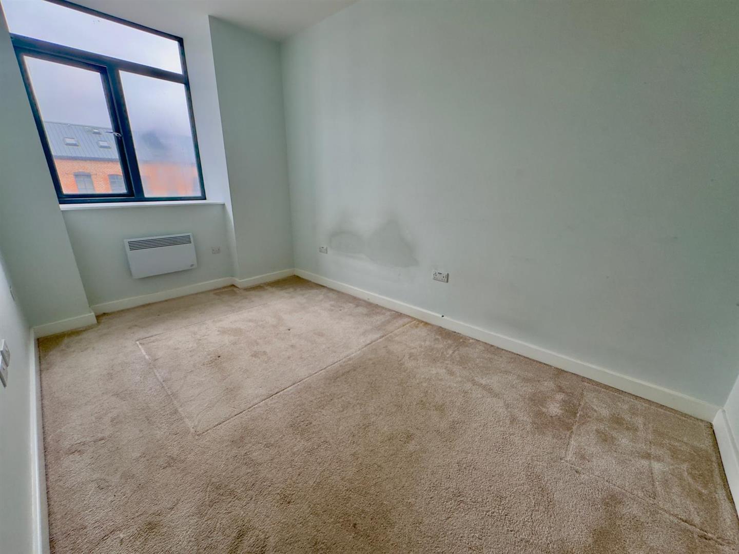 Flat Fox Way in Leeds