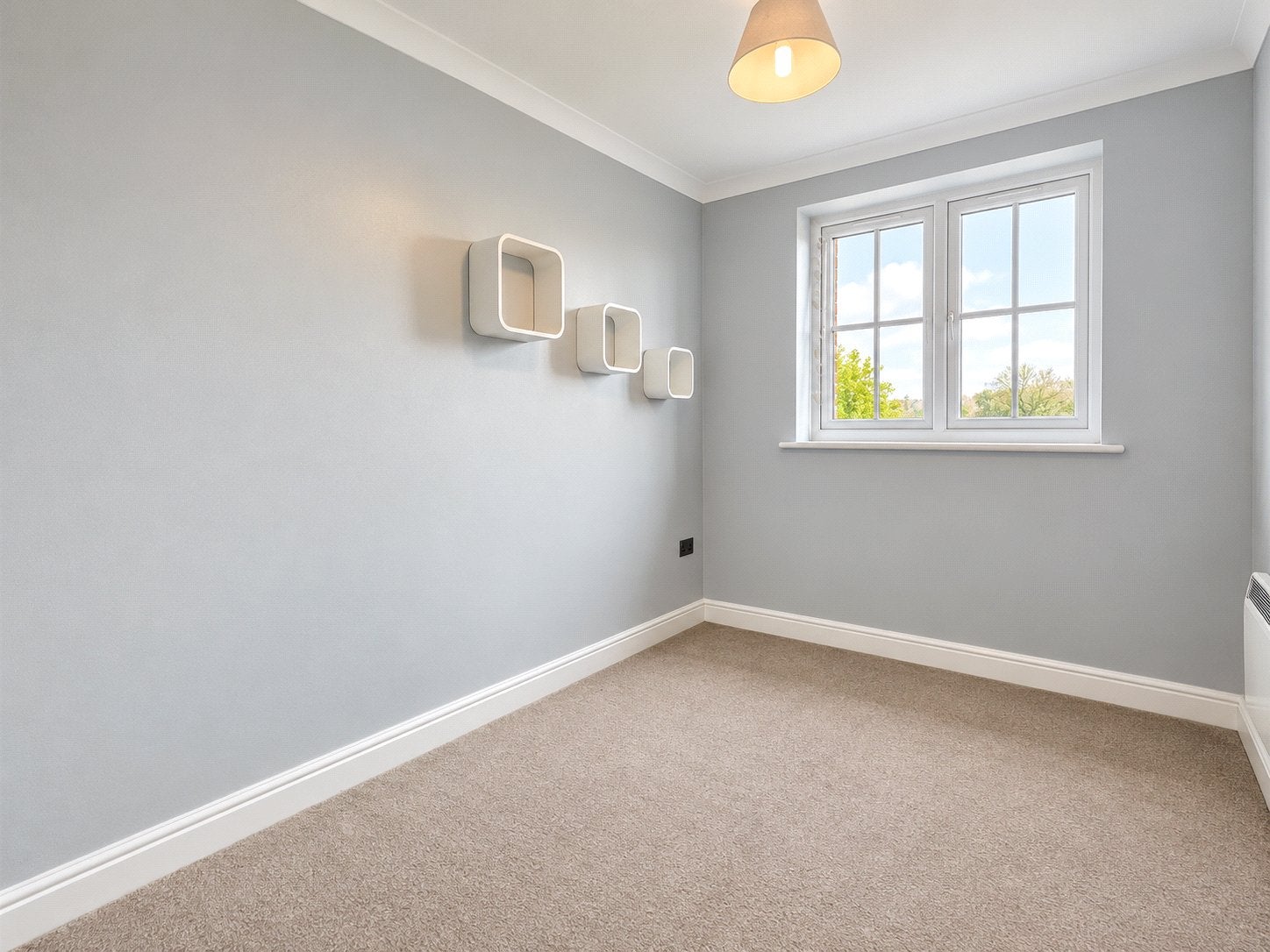 Flat Meadrow in Waverley