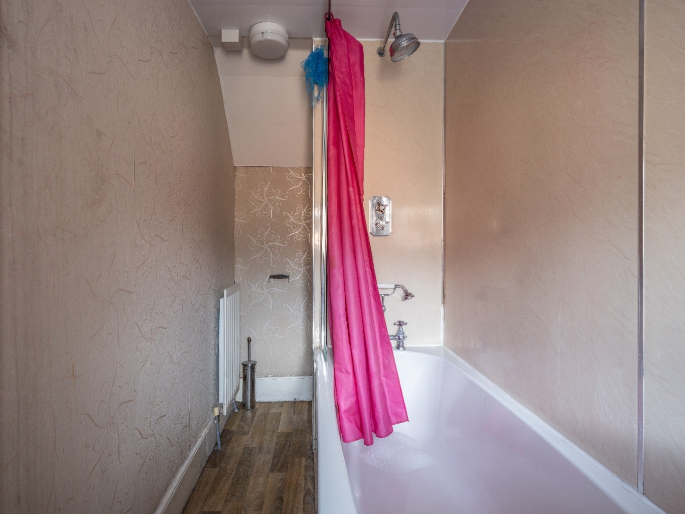 Room Clayton Road in Newcastle upon Tyne