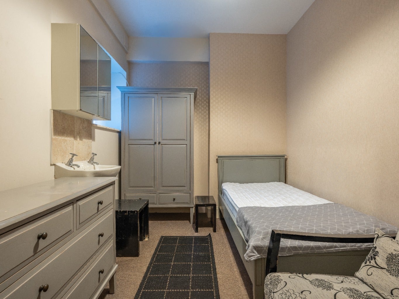 Room Clayton Road in Newcastle upon Tyne