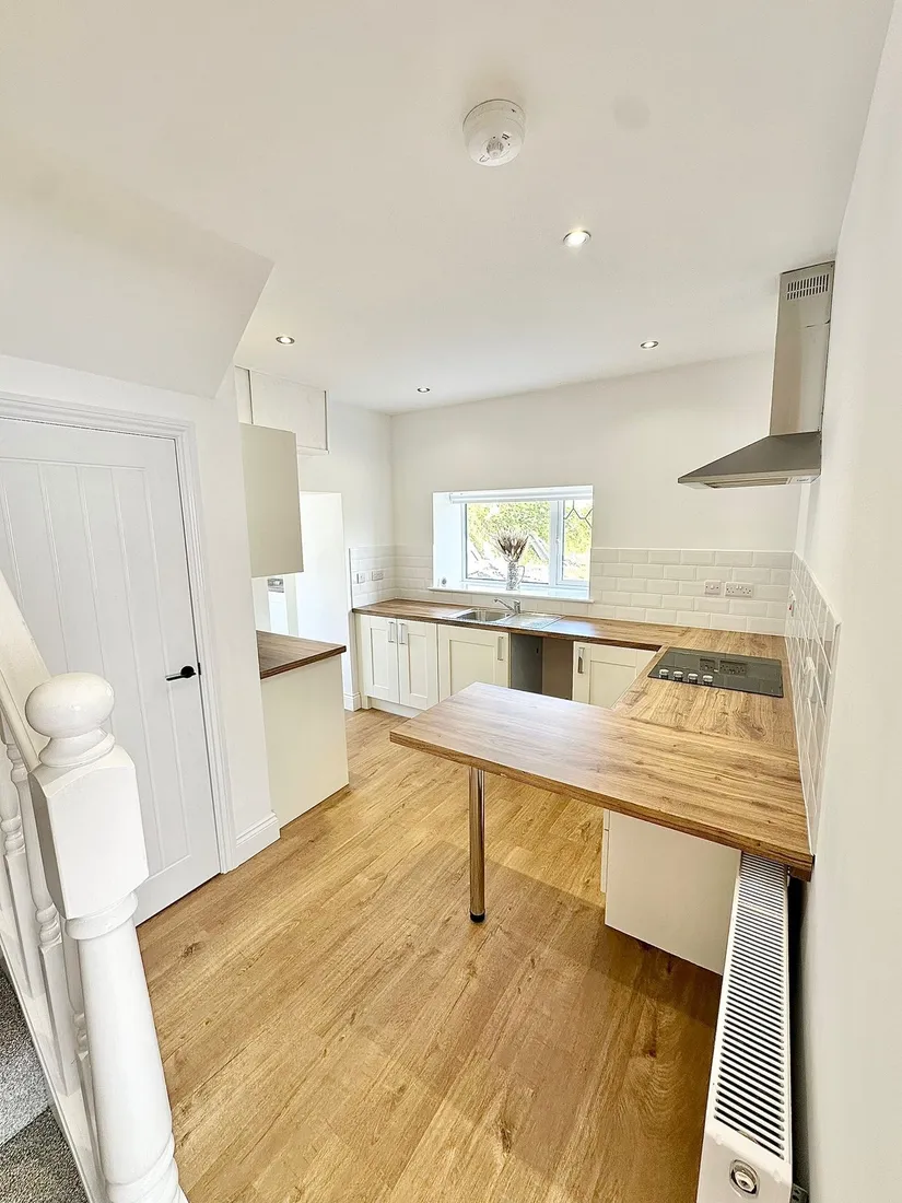 House M4 in Hendy