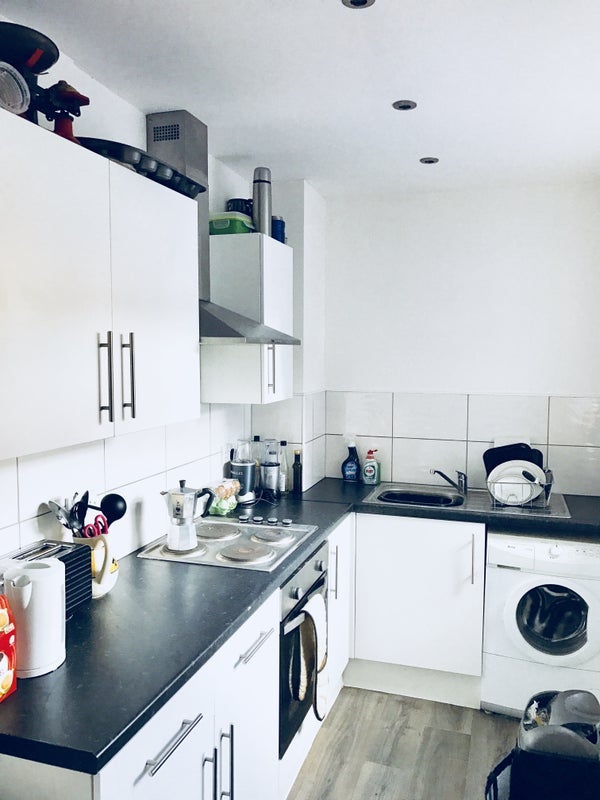 Room Hoole Street in Sheffield