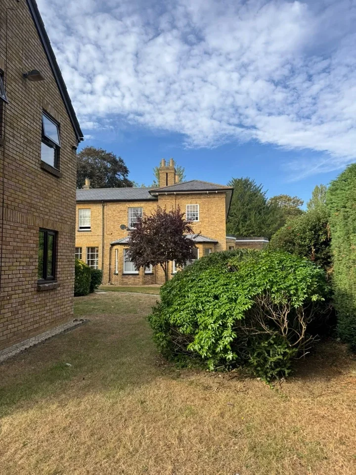 Flat Rayleigh Close in Brentwood