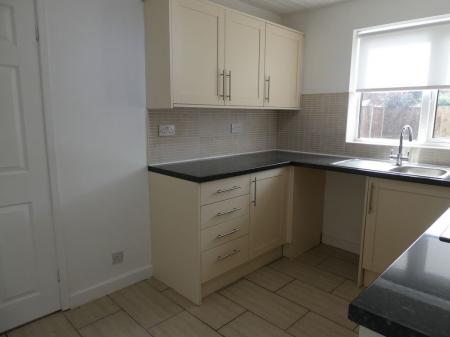 House Hanbury Close in Doncaster